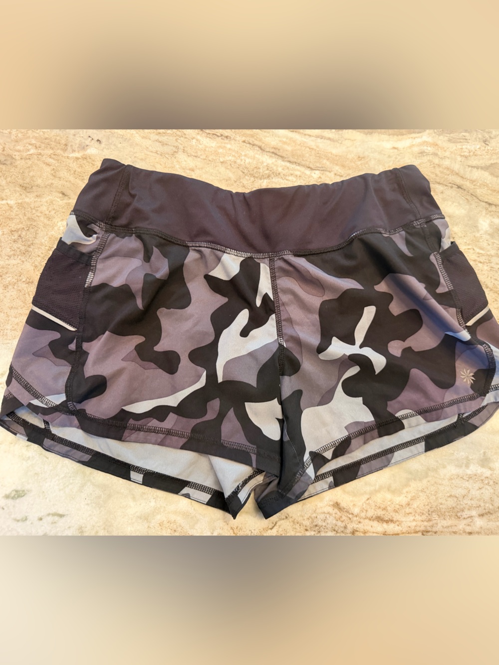 Athleta Camo Print Running Shorts Lined Gray Black Reflective Mesh Athletic Med